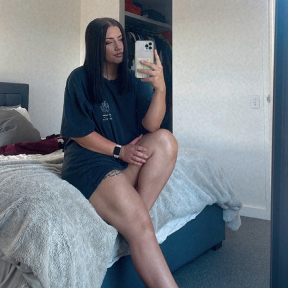 Meet your Posher, Brooke - Picture 1 of 1